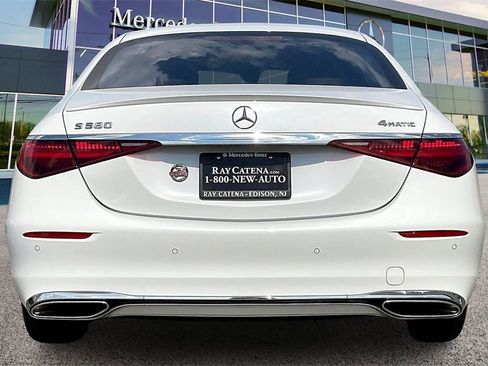 Used 2025 Mercedes-Benz S 580 4MATIC Sedan image 4