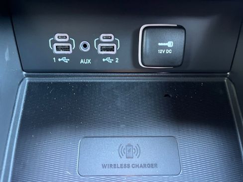 New 2025 Jeep Grand Cherokee Laredo image 6