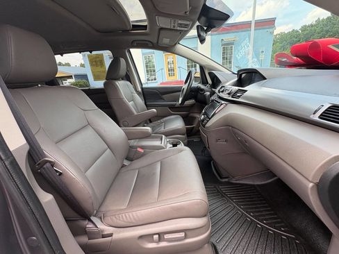 Used 2016 Honda Odyssey EX-L image 24