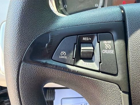 Used 2017 GMC Terrain SLE FWD image 11