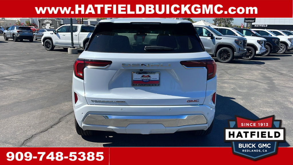 New 2027 GMC Terrain Denali w/ LPO, Floor Liner Package AWD/4WD image 4