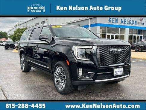 Used 2024 GMC Yukon XL Denali Ultimate w/ LPO, Floor Liner Package AWD/4WD image 1