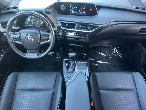 Used 2022 Lexus UX 200 UX 200 image 13