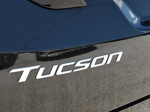 Certified 2025 Hyundai Tucson SE AWD/4WD image 30