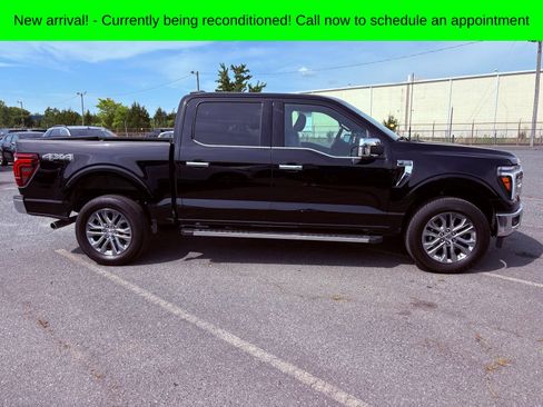 Used 2025 Ford F150 Lariat w/ Equipment Group 501A Mid AWD/4WD image 2