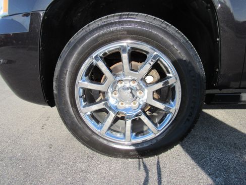 Used 2013 GMC Yukon XL Denali image 10