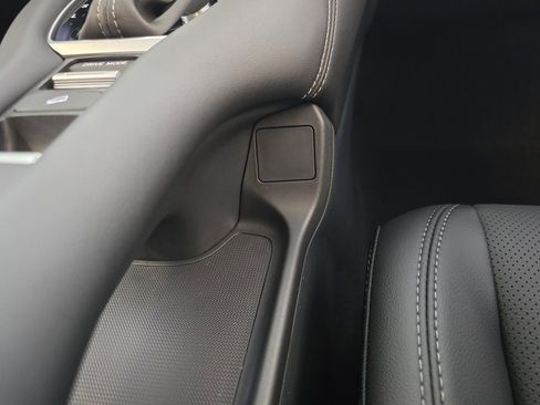 New 2026 Honda HR-V EX-L image 41