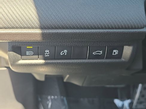 Used 2025 Toyota Camry SE w/ Convenience Package FWD image 26