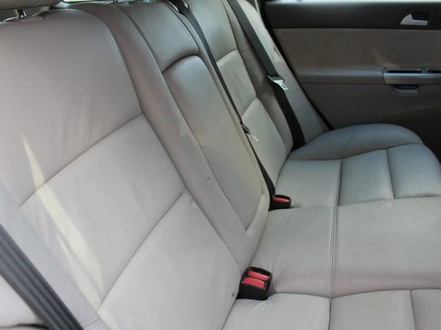 Used 2008 Volvo V50 T5 AWD/4WD image 15