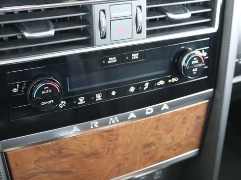 Used 2024 Nissan Armada SL image 54