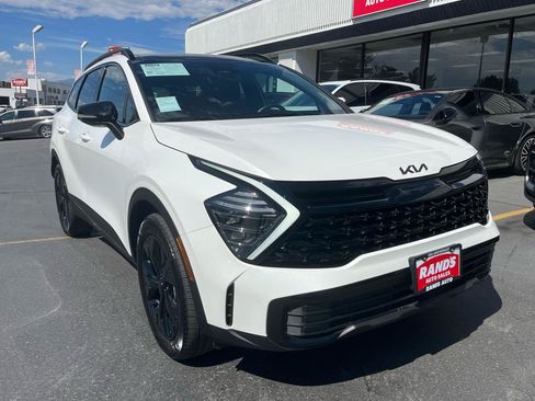 Used 2025 Kia Sportage X-Line AWD/4WD image 2