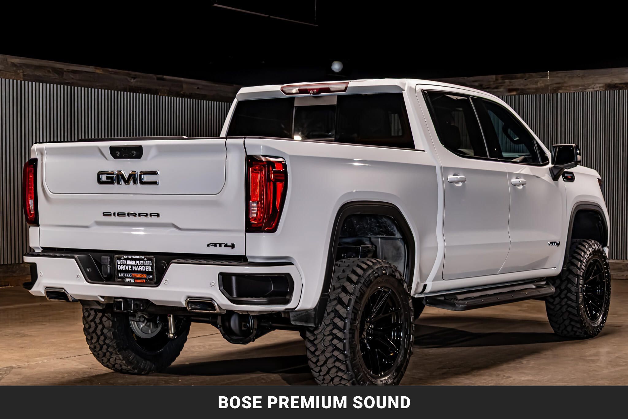 Used 2023 GMC Sierra 1500 AT4 w/ AT4 Premium Package AWD/4WD image 10
