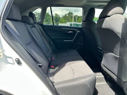 Used 2019 Toyota RAV4 XLE w/ Convenience Package AWD/4WD image 30