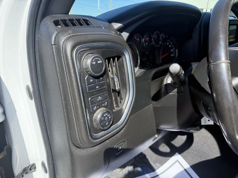 Used 2022 Chevrolet Silverado 2500 LT w/ Fleet Comfort Package image 18