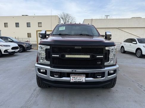 Used 2017 Ford F250 Lariat w/ Chrome Package image 8