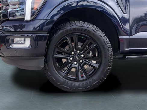 Used 2024 Ford F150 Platinum w/ Equipment Group 702A High image 4