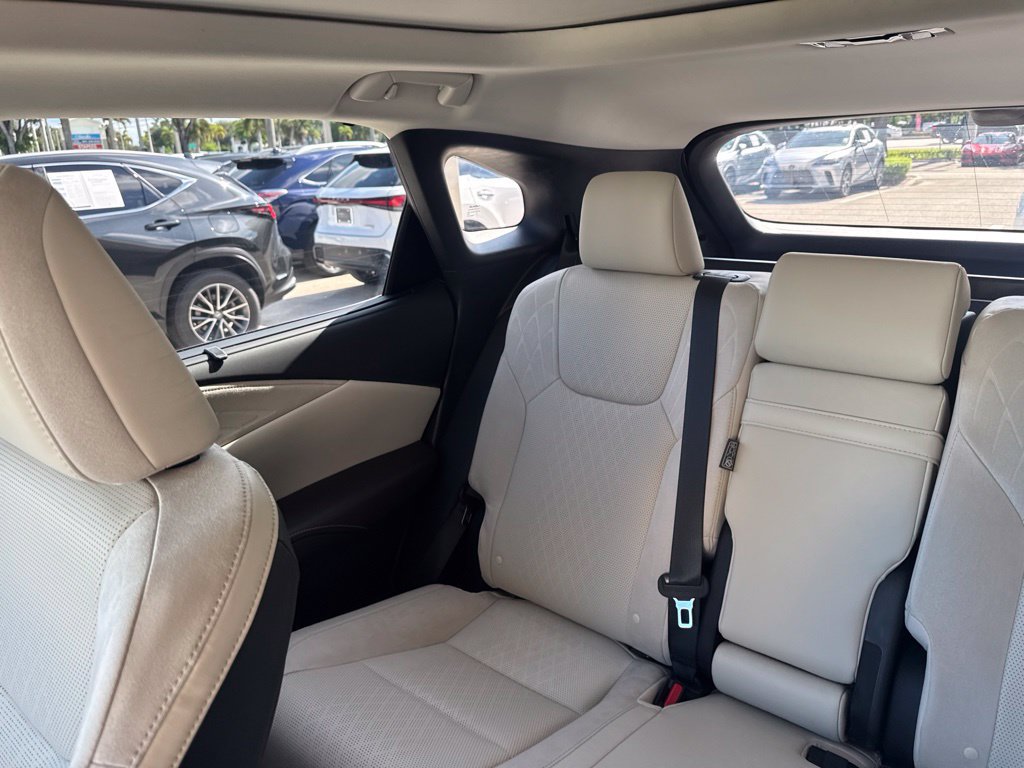 Used 2024 Lexus RX 350 w/ Convenience Package AWD/4WD image 30