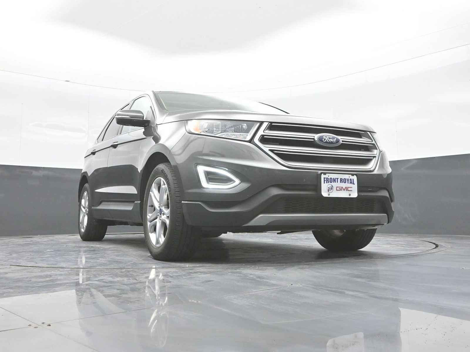 Used 2018 Ford Edge Titanium w/ Equipment Group 301A AWD/4WD image 42