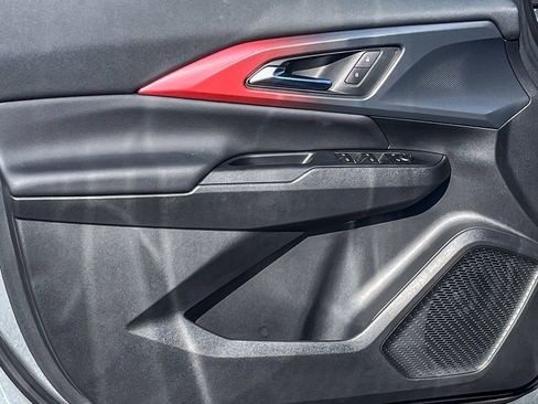 New 2026 Chevrolet Equinox EV RS image 19