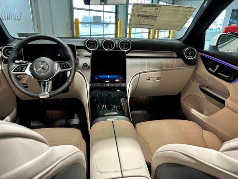 New 2026 Mercedes-Benz GLC 300 4MATIC image 6