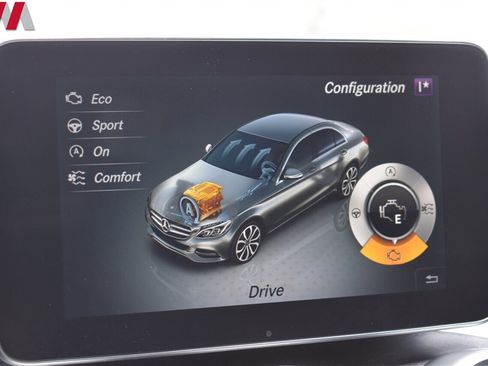 Used 2015 Mercedes-Benz C 300 4MATIC Sedan image 22