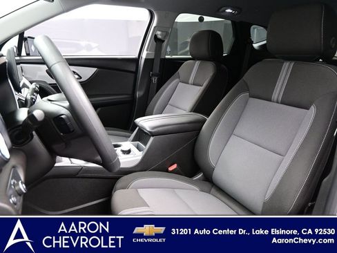 New 2025 Chevrolet Blazer LT w/ Convenience Package image 8