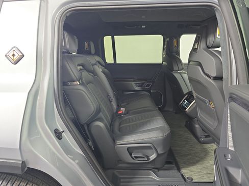 Used 2024 Rivian R1S Adventure AWD/4WD image 23