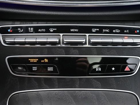 Used 2021 Mercedes-Benz E 350 4MATIC Sedan w/ Premium Package image 16