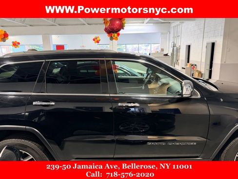 Used 2020 Jeep Grand Cherokee Limited image 7