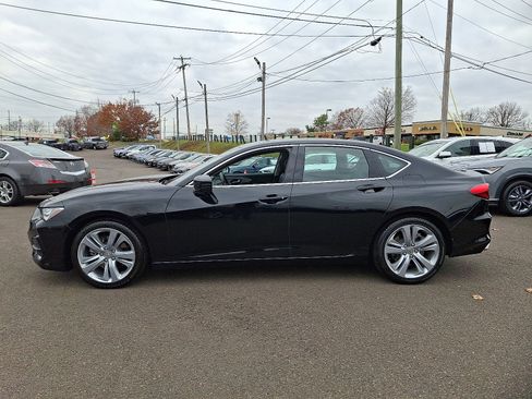 Certified 2022 Acura TLX w/ Technology Package image 7
