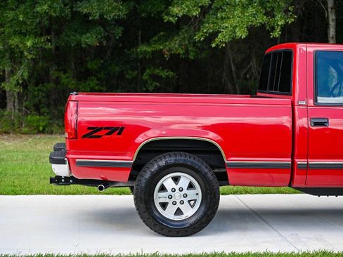Used 1989 Chevrolet Silverado 1500 4x4 Regular Cab image 7