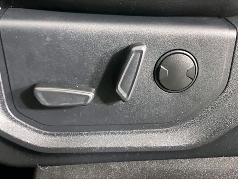 Used 2019 Ford F150 Lariat w/ Equipment Group 501A Mid RWD image 30