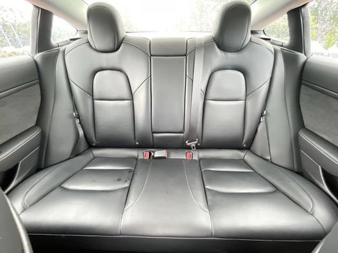 Used 2023 Tesla Model 3 Standard Range RWD image 15