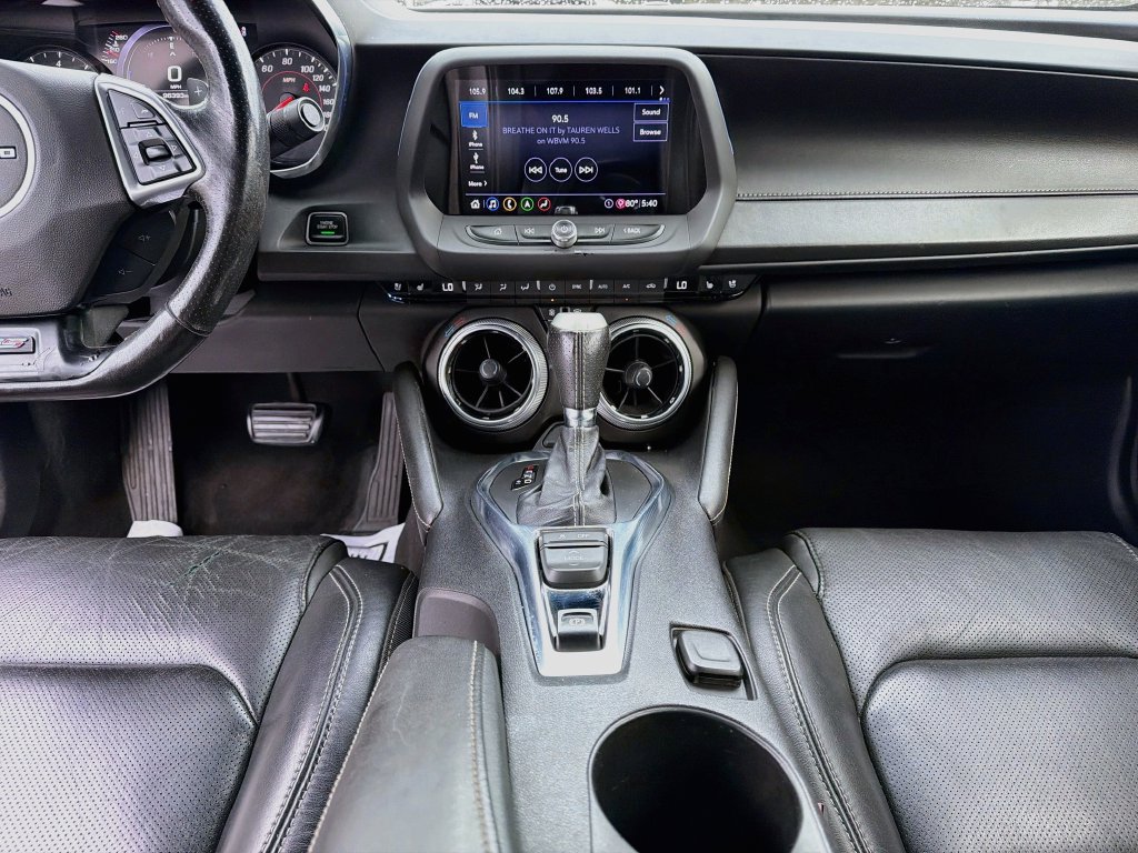 Used 2020 Chevrolet Camaro SS RWD image 18
