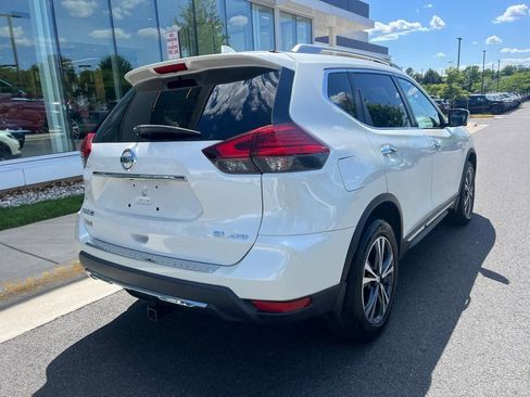 Used 2017 Nissan Rogue SL w/ SL Premium Package AWD/4WD image 7