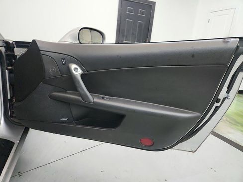 Used 2007 Chevrolet Corvette Convertible w/ Preferred Equipment Group RWD image 22