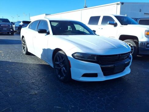 Used 2022 Dodge Charger SXT w/ Blacktop Package image 1