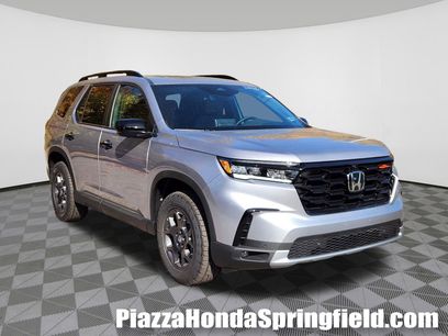 New 2025 Honda Pilot TrailSport