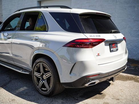 Used 2024 Mercedes-Benz GLE 350 4MATIC w/ AMG Line Exterior image 13