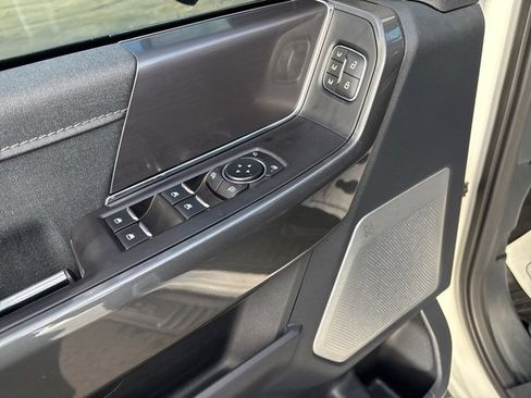 Used 2023 Ford F150 Lariat w/ Equipment Group 502A High image 19