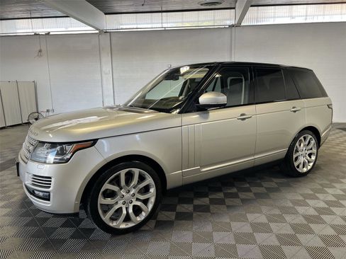 Used 2016 Land Rover Range Rover HSE image 1