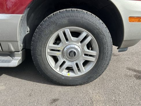 Used 2003 Mercury Mountaineer Base image 9