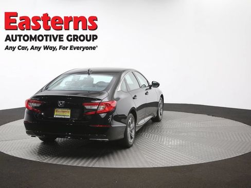 Used 2020 Honda Accord EX image 39