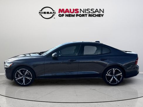 Used 2024 Volvo S60 B5 Plus w/ Protection Package Premier AWD/4WD image 7