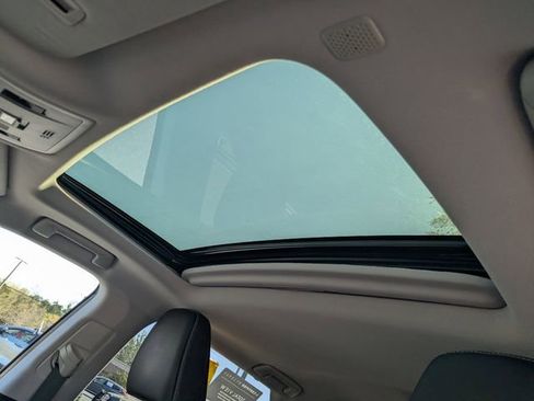 Used 2022 Lexus RX 350L Luxury w/ Accessory Package (Z1) image 20