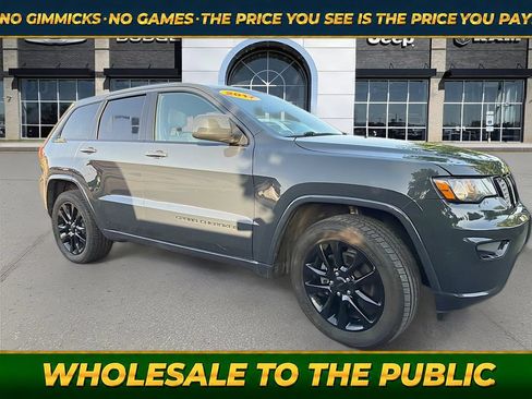 Used 2017 Jeep Grand Cherokee Altitude AWD/4WD image 1