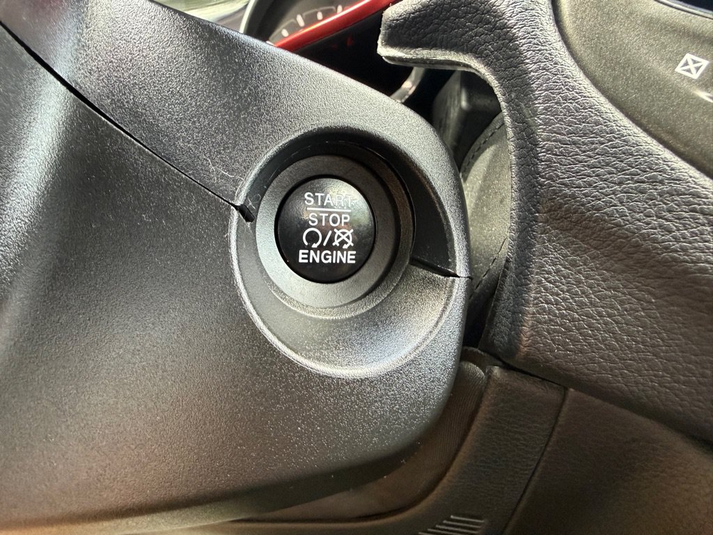 Used 2017 Jeep Compass Trailhawk w/ Leather Interior Group AWD/4WD image 29