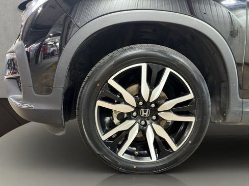 Used 2022 Honda Pilot Elite image 16