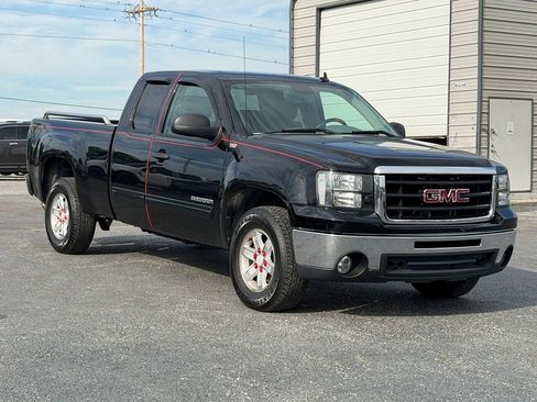 Used 2011 GMC Sierra 1500 SLE w/ Power Tech Package RWD image 2