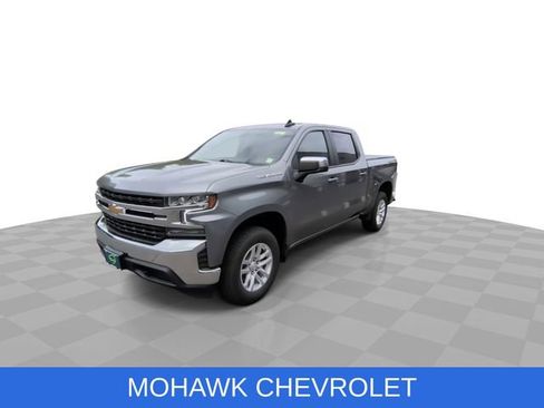 Certified 2022 Chevrolet Silverado 1500 LT AWD/4WD image 4